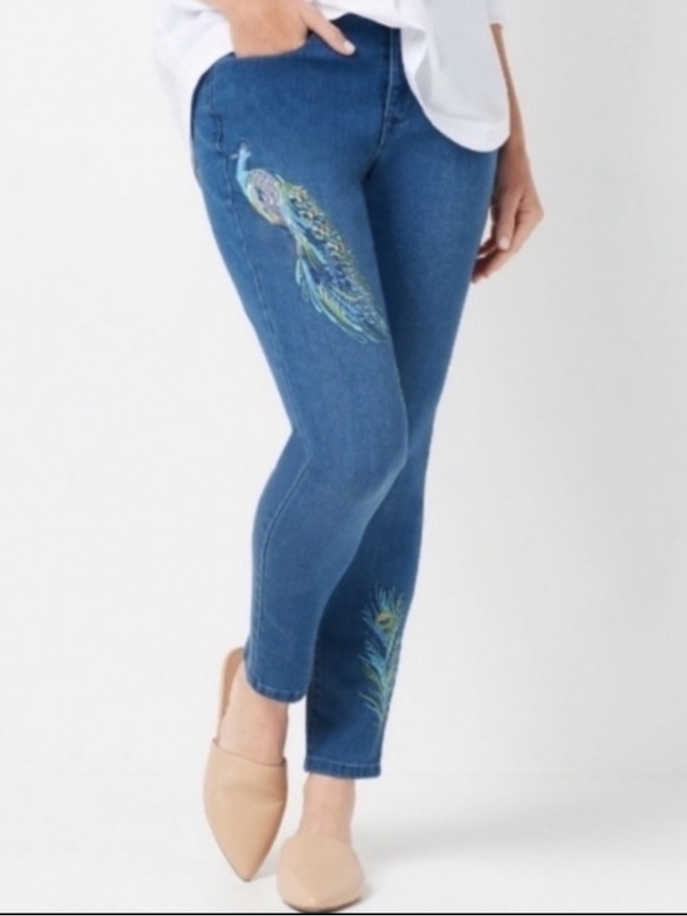 Martha Stewart 5-Pocket Embroidered Ankle Jean